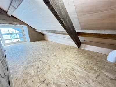 LOFT ROOM
